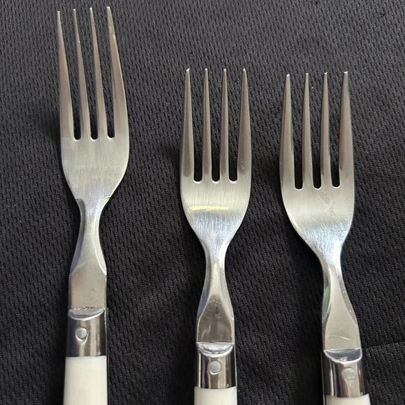 WF Washington Forge Mardi Gras Stainless Off White Plastic Handle flatware 6 pcs - Picture 7 of 13